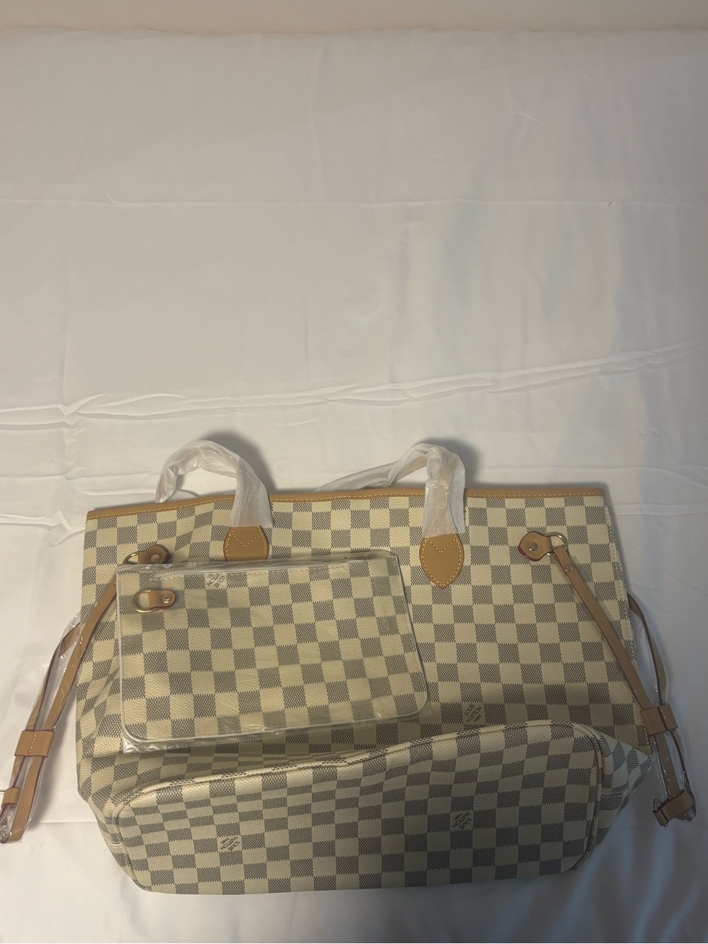 Louis Vuitton Neverfull Check Canvas Tote Bag in Beige - Picture 5 of 5